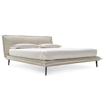calligaris fluff bed boucle