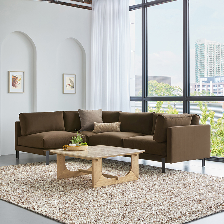 Silverlake 109.5x72" Sectional